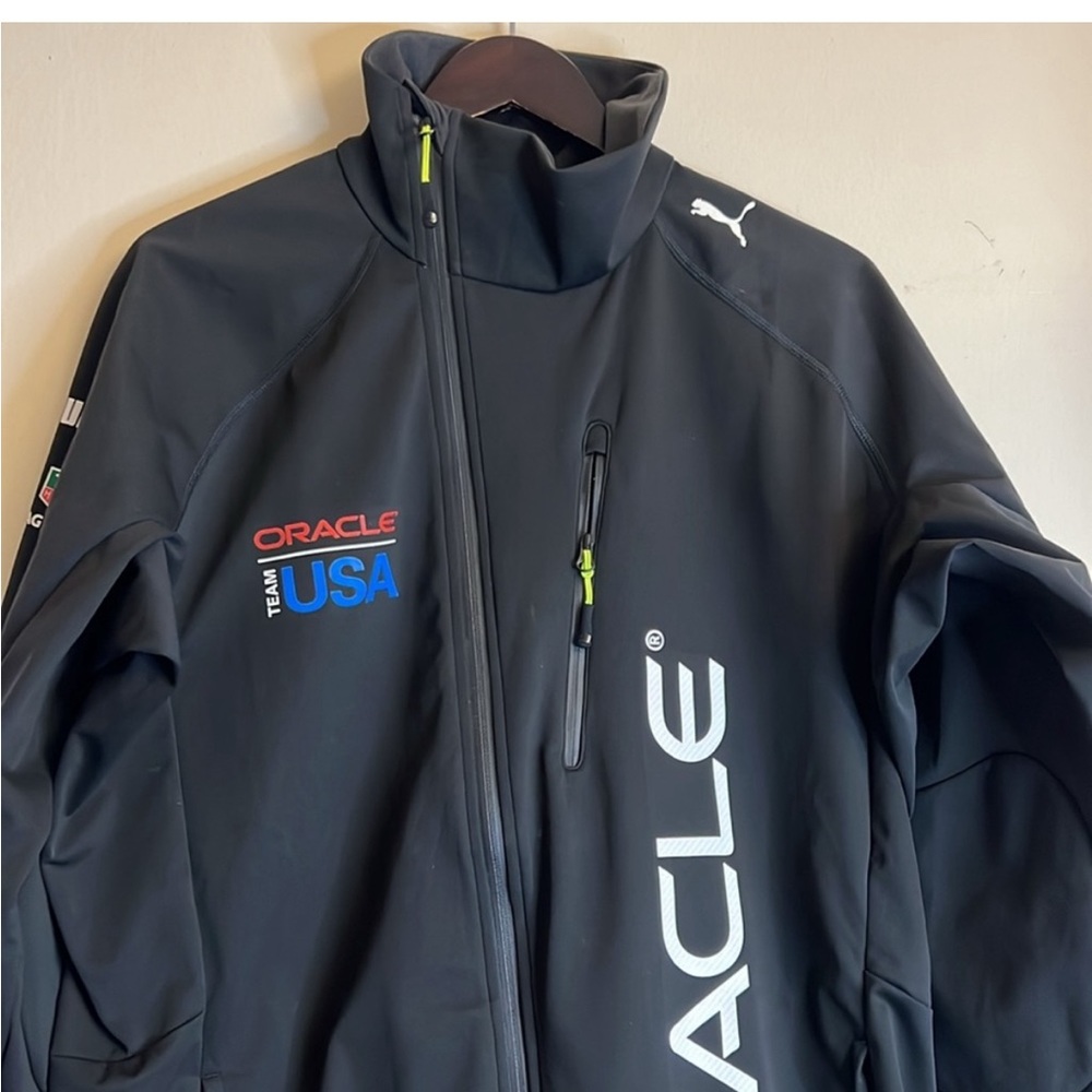Puma Oracle Team USA Nylon Packable Hood Jacket Size Small Americas Cup Sailing - Picture 6 of 6